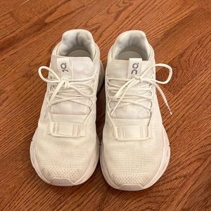 All white on cloud novas